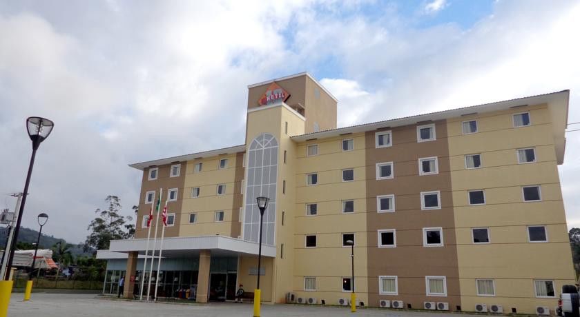 10 Hotel 3*